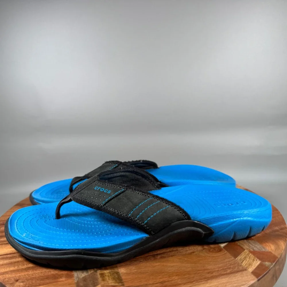 Crocs Swiftwater Flip Mens 9 Blue Black Sporty Water Friendly Sandals 202347